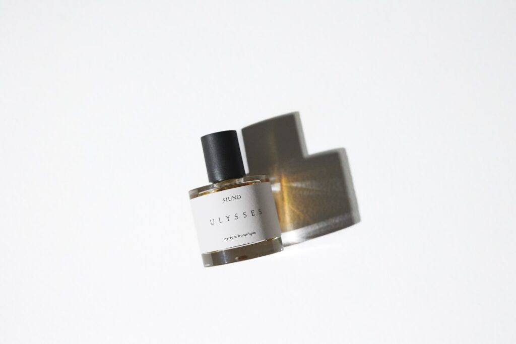 Ulysses de Siuno: El Perfume Sostenible que Conecta con tu Esencia